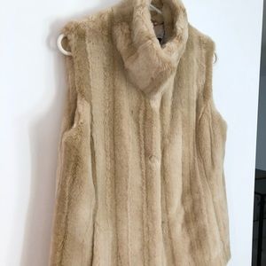 Kristen Black Blonde Faux Fur Vest